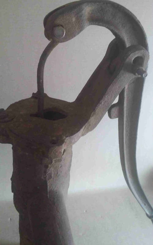 Well/bore hole pump. Really old no 3