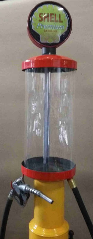 Shell vintage style lighthouse type petrol pump replica        bd9