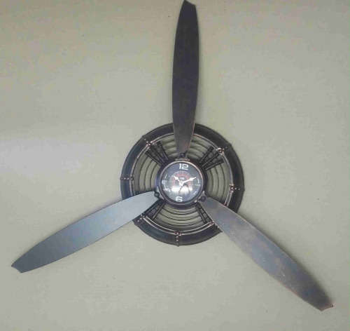Airplane Propeller wall clock
