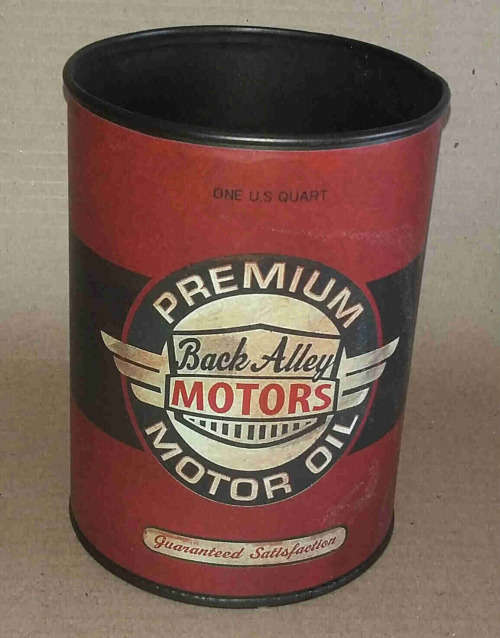 Back Alley motors motor oil tin.