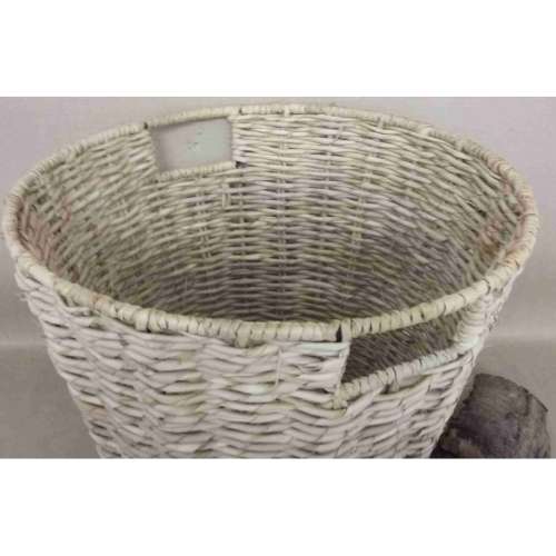 Fireplace. Log basket. Steel frame woven Illala conical