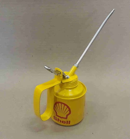 Shell oil metal applicator