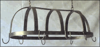 Wrought iron oval pot hanger                                                                    gd2