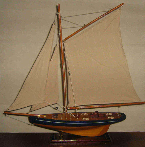 Yacht, model yacht, great detail.            bd11