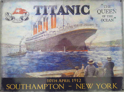 Titanic queen of the ocean. White Star vintage style distressed metal sign mt17