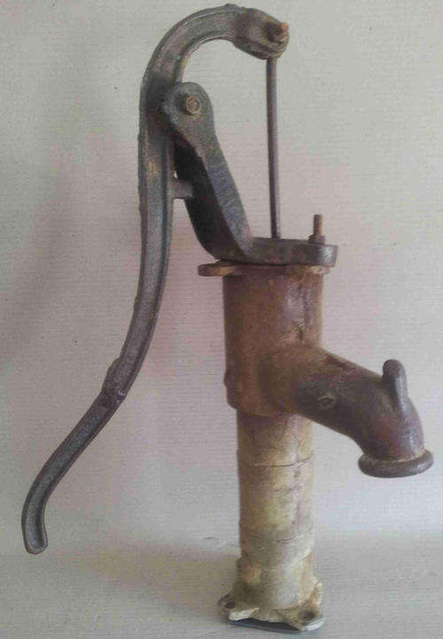Well/bore hole pump. Really old