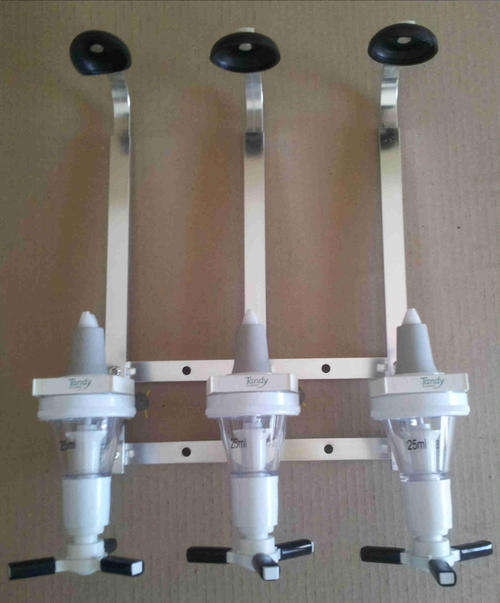 Optic Triple, Three units spirit dispenser. Asized Commercial quality bw1