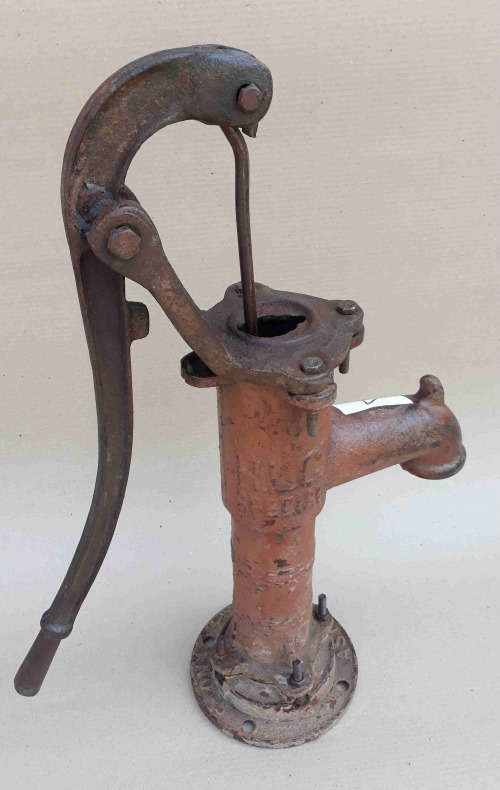 Well/bore hole pump. Really old no 1