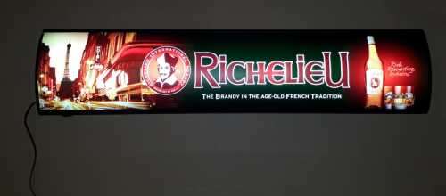 Richelieu light box