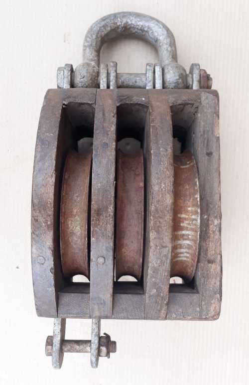 Vintage Wooden triple Pulley. OLD