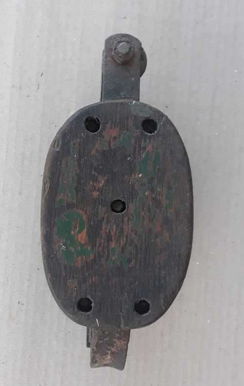 Vintage Wooden double Pulley. OLD