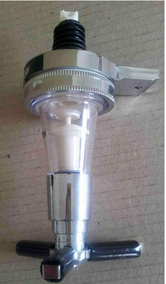 Single domestic optic spirit tot measure dispenser.