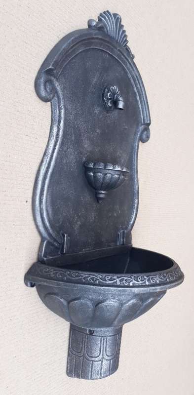 Wall Mounted Water Fountain