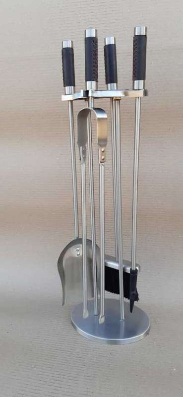5pcs Silver Companion Set with leather handles.