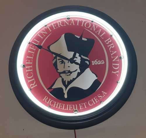 Richelieu Illuminated Clock 51cm Diameter.