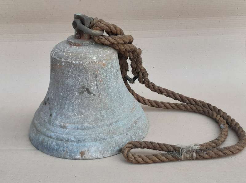 Preowned Ship Bell/ Church Bell 40cm Diameter Heavy and Loud