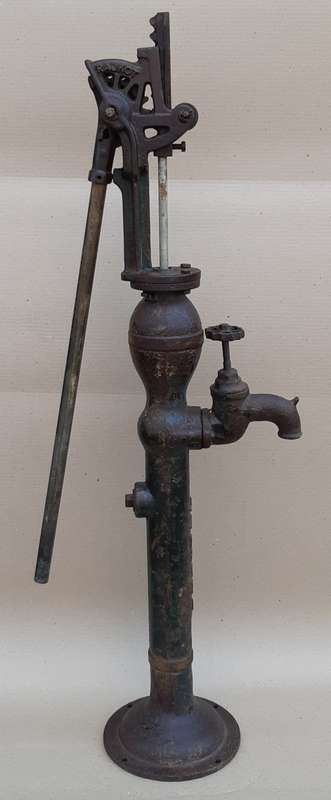 Vintage Well Borehole Pump 130cm Tall