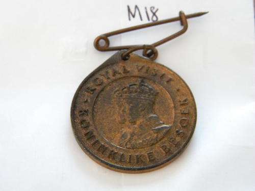 1947 Royal visit pendant