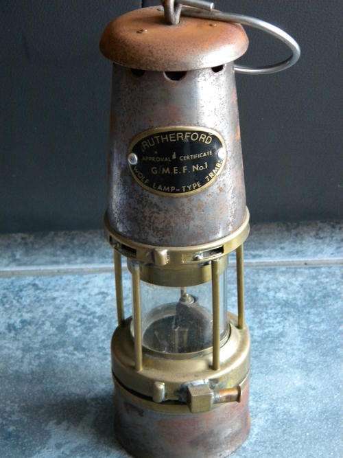 Rutherford Wolf Miner's Lamp