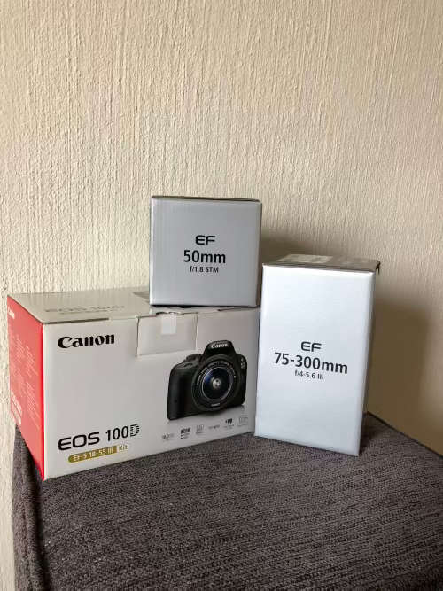 Canon 100D