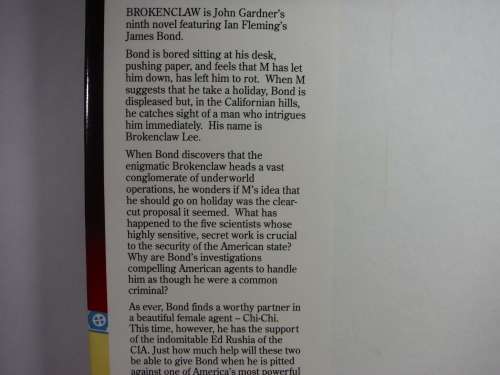 BrokenClaw by John Gardner (James Bond Book)