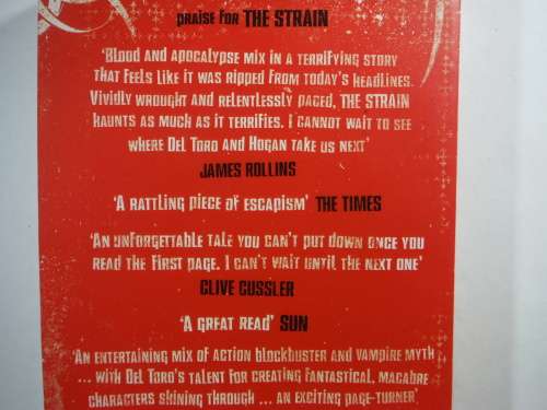 The Fall - Guillermo Del Toro and Chuck Hogan (SOFTCOVER)