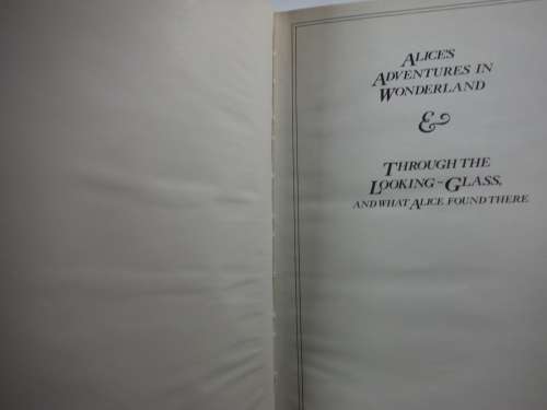 Alice's Adventures in Wonderland & Through the looking Glass - Lewis Carroll - 1978