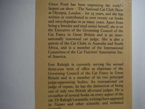 A Standard Guide to Cat Breeds by Grace Ponds and Dr Ivor Raleigh.