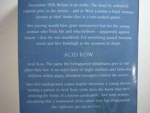 The Shape of Snakes and Acid Row - Minette Walter : Omnibus