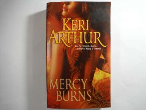 Mercy Burns - Keri Arthur (SOFTCOVER)