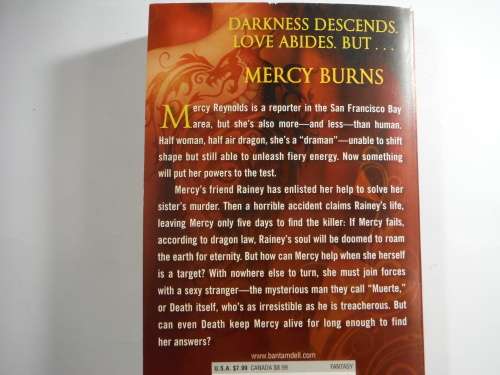 Mercy Burns - Keri Arthur (SOFTCOVER)