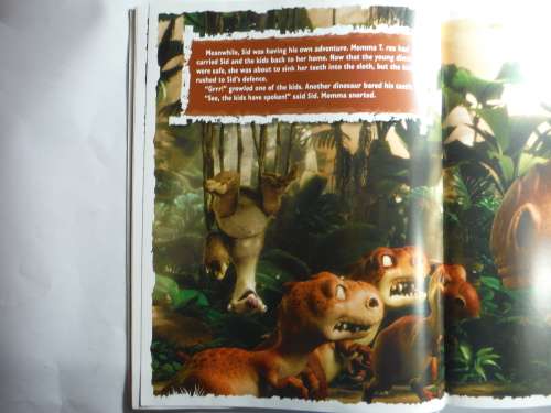 Ice Age 3 Dawn of the Dinosaurs: The Movie Story Book ( 5+ age group)