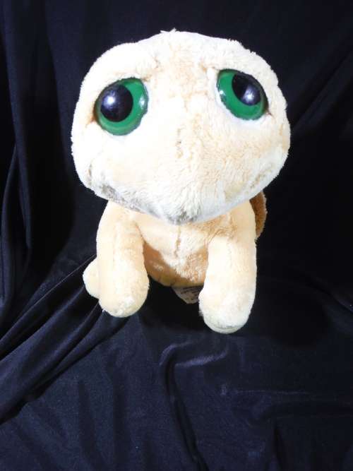 Russ Berrie Lil Peepers Brown Yellow Big Sad Eyes Turtle Plush Toy.