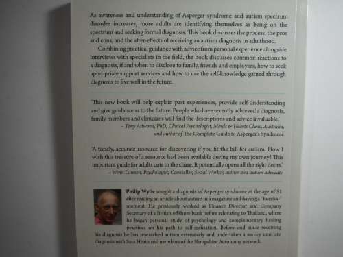 Very Late Diagnosis of Asperger Syndrome ( Autism Spectrum Disorder) Philip Wylie (SOFTCOVER)