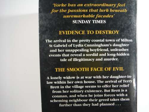Evidence To Destroy and The Smooth Face Of Evil- A Margaret Yorke Omnibus