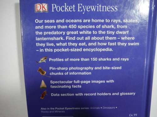 Pocket Eyewitness Sharks : Facts at Your Fingertips (DK Book) - Hardcover