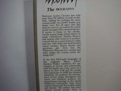 Madonna : The Biography - Hardcover - Robert Matthew- Walker