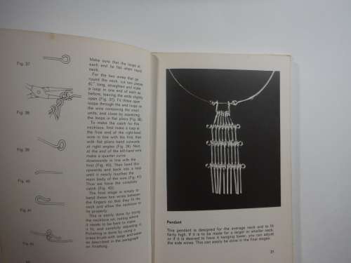 Simple Jewelry- R W Stevens (HARDCOVER)