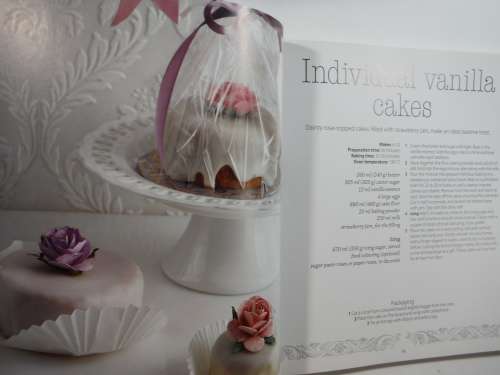 Ideas Gifts : 50 Ideas for Handmade Gifts (SOFTCOVER)
