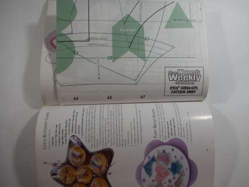 Kid`s Dress-Up & Parties (SOFTCOVER) The Australian Women`s Weekly Craft Library