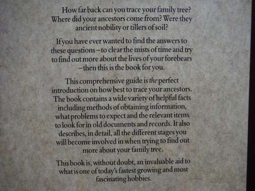 Step-by-Step Guide to Tracing Your Ancestors - Hardcover - D.M.Field