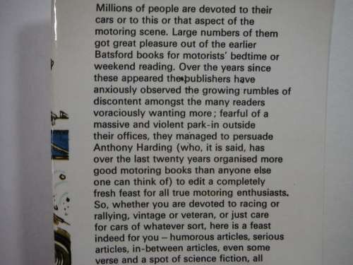 The Motorist`s Bedside Book - Hardcover - Edited by Anthony Harding