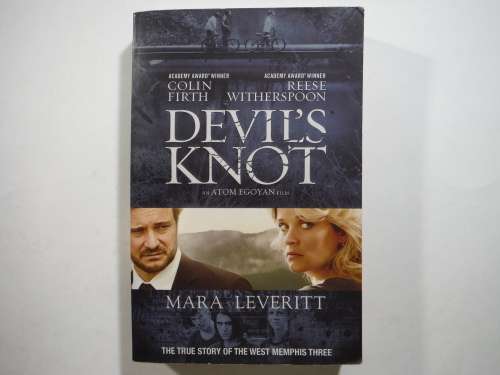 Devil`s Knot : The True Story of the West Memphis Three - Paperback - Mara Leveritt