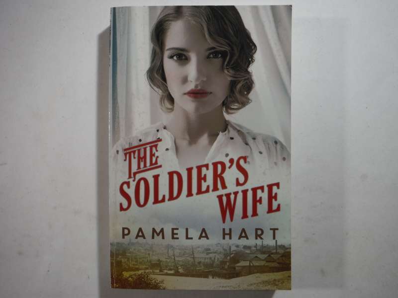 The Soldier`s Wife - Paperback - Pamela Hart