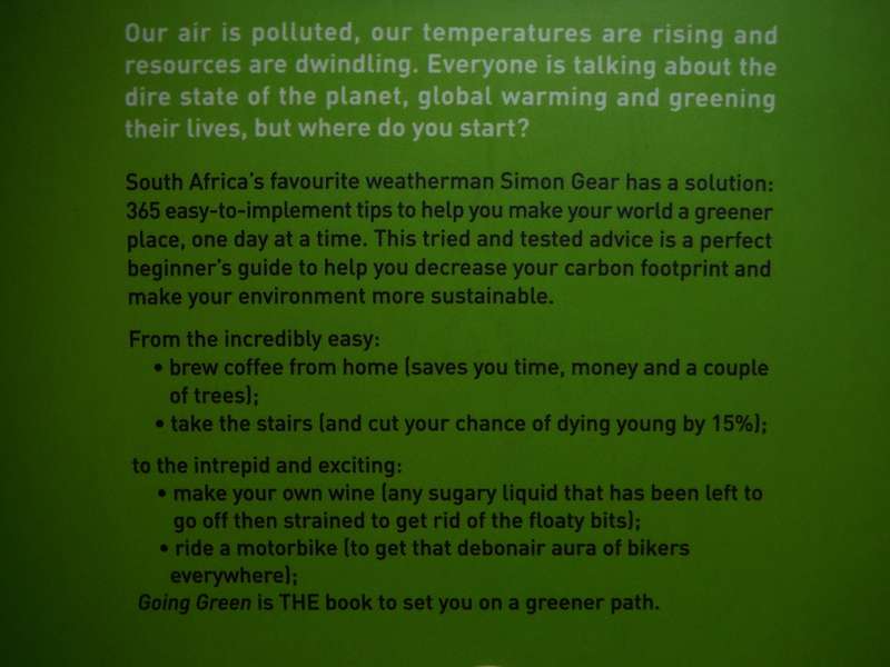 Going Green : 365 Ways to Change Our World - Paperback - Simon Gear