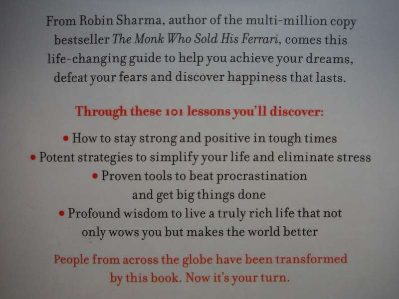 Life Lessons from the Monk Who Sold His Ferrari - Paperback - Robin Sharma
