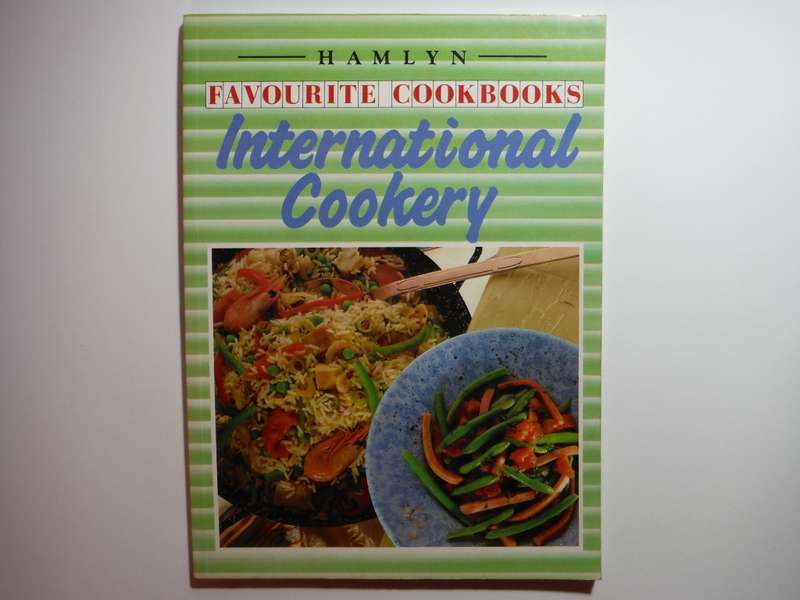 Hamlyn Favourite Cookbooks : International Cookery - Softcover