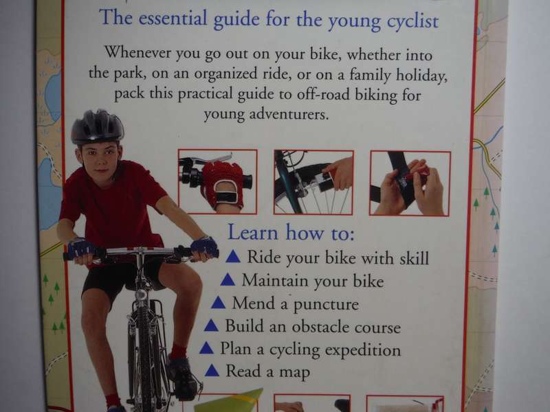 DK Adventure Handbooks : Biking : An Outdoor Adventure Handbook - Paperback - Hugh McManners