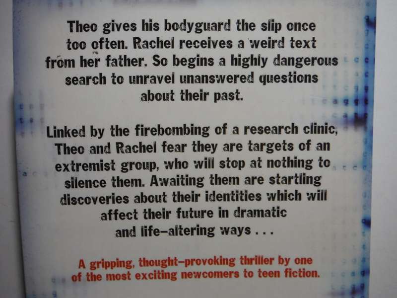 Blood Ties - Paperback - Sophie McKenzie
