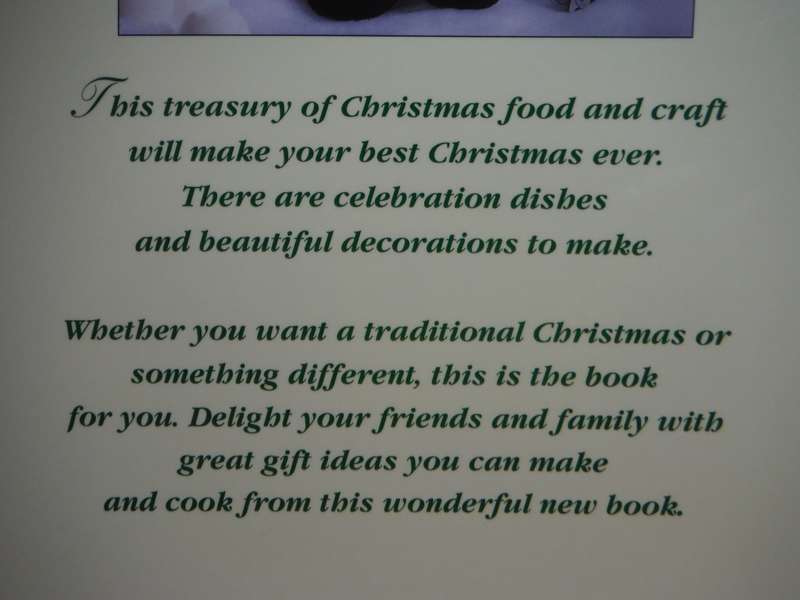 A Treasury of Christmas Food & Craft - Woolworths - Softcover